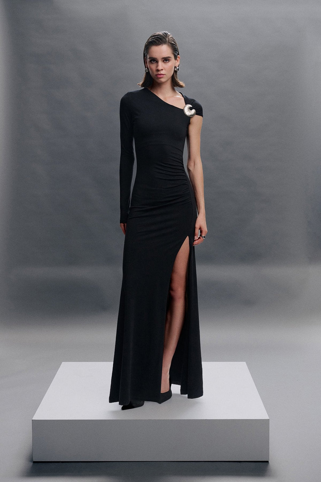 Accessory Detailed Dress