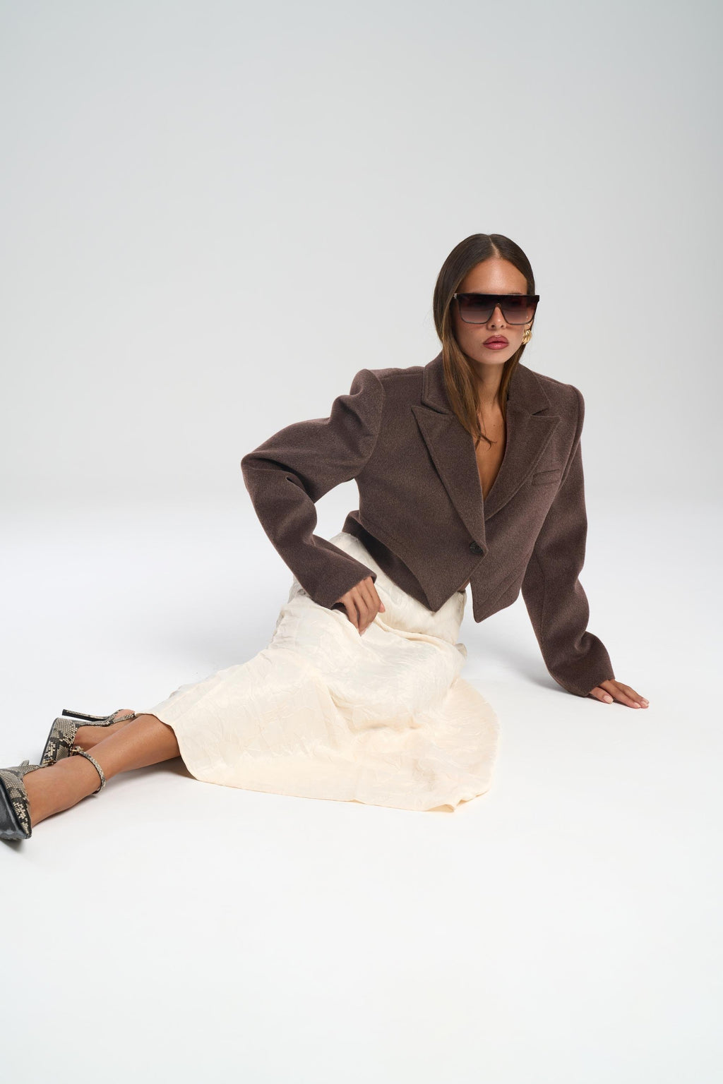 Textured Cropped Blazer - Brown